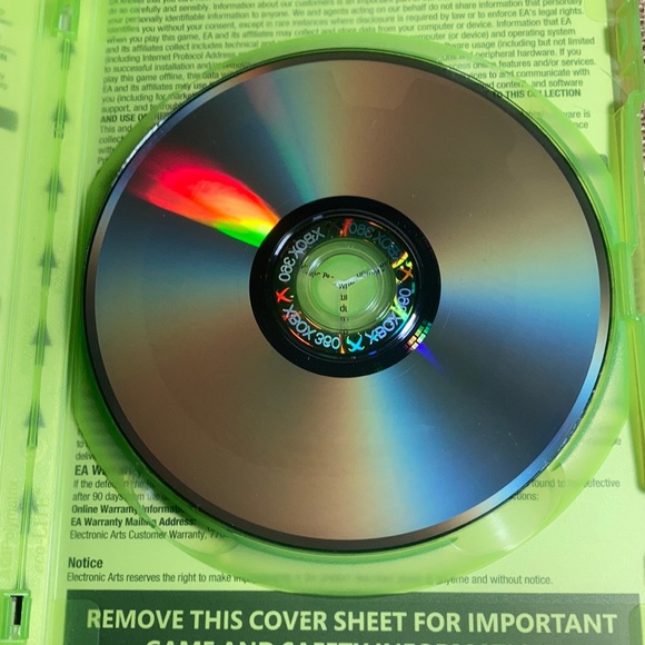 Titanfall (Microsoft Xbox 360, 2014) With Inserts - Picture 6 of 6